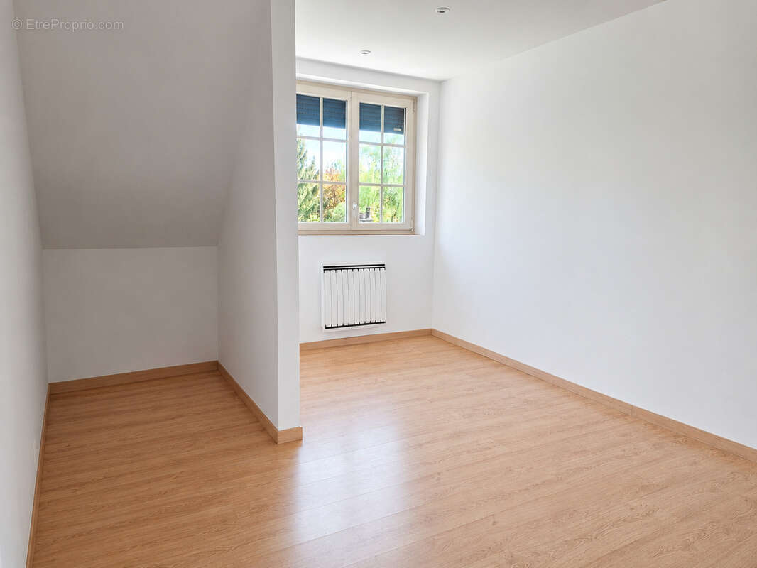 Maison à ESCHES