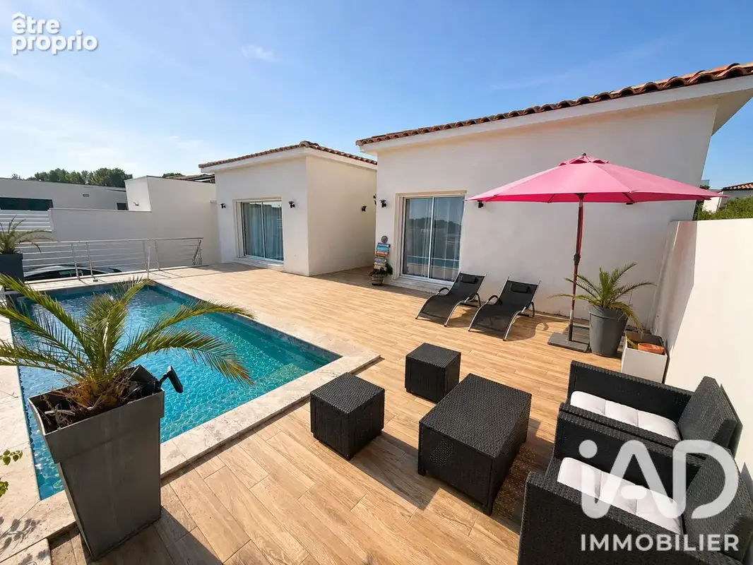 Photo 1 - Maison à NIMES