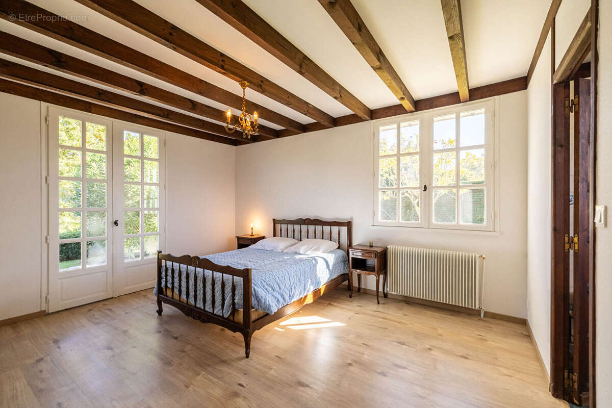 Maison à AIRE-SUR-L'ADOUR