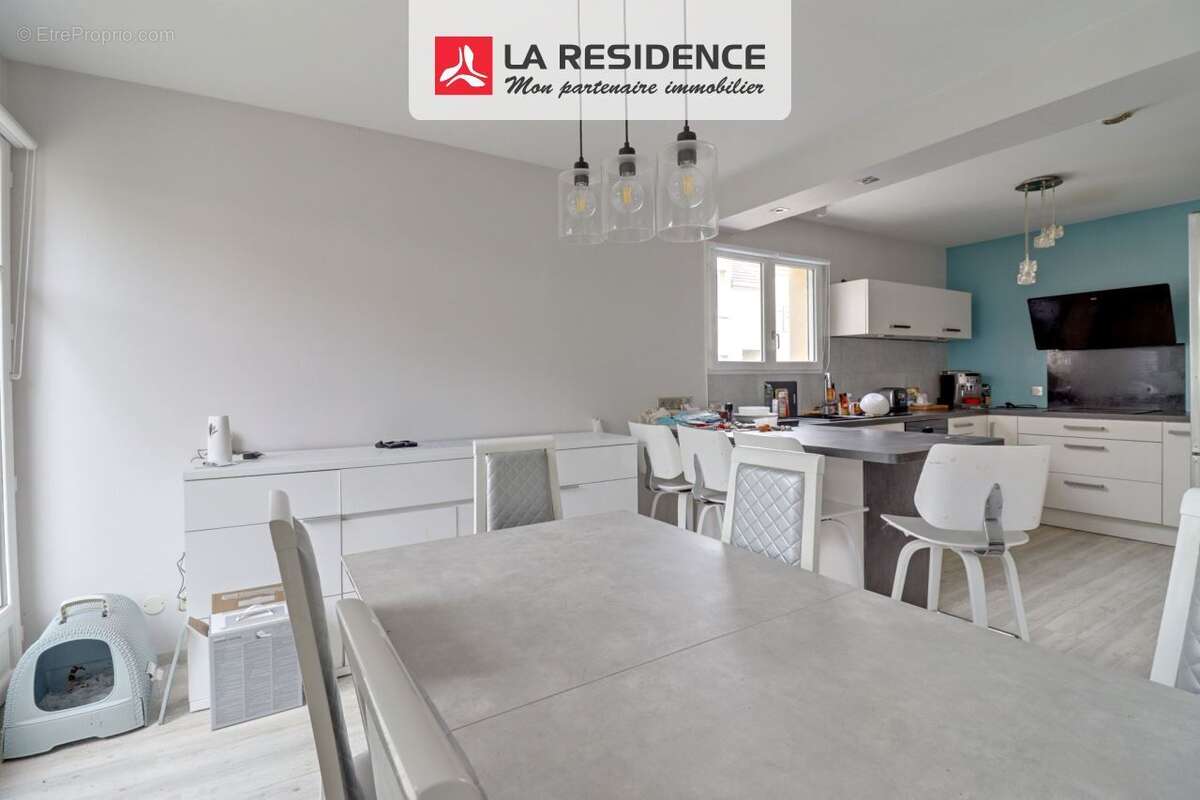 Maison 106 m² à Poissy  - photo 5