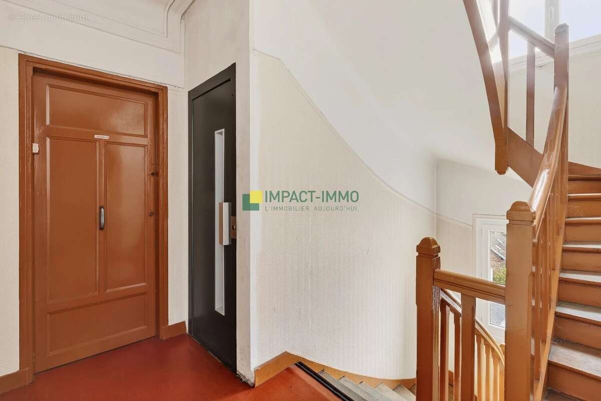 Appartement à COLOMBES