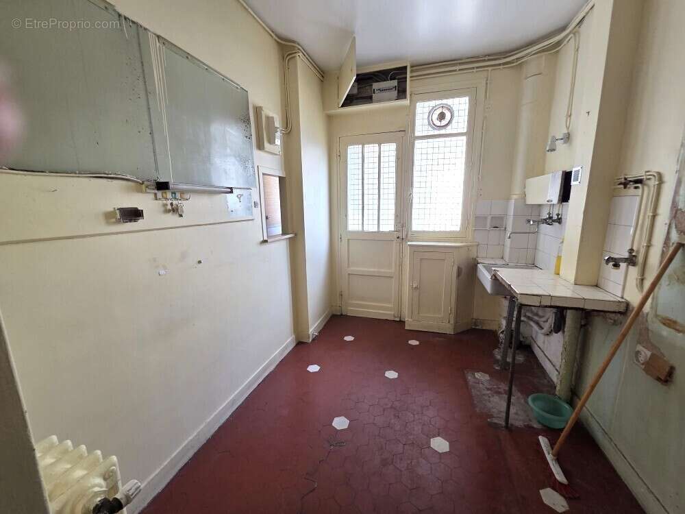 Appartement à ISSY-LES-MOULINEAUX