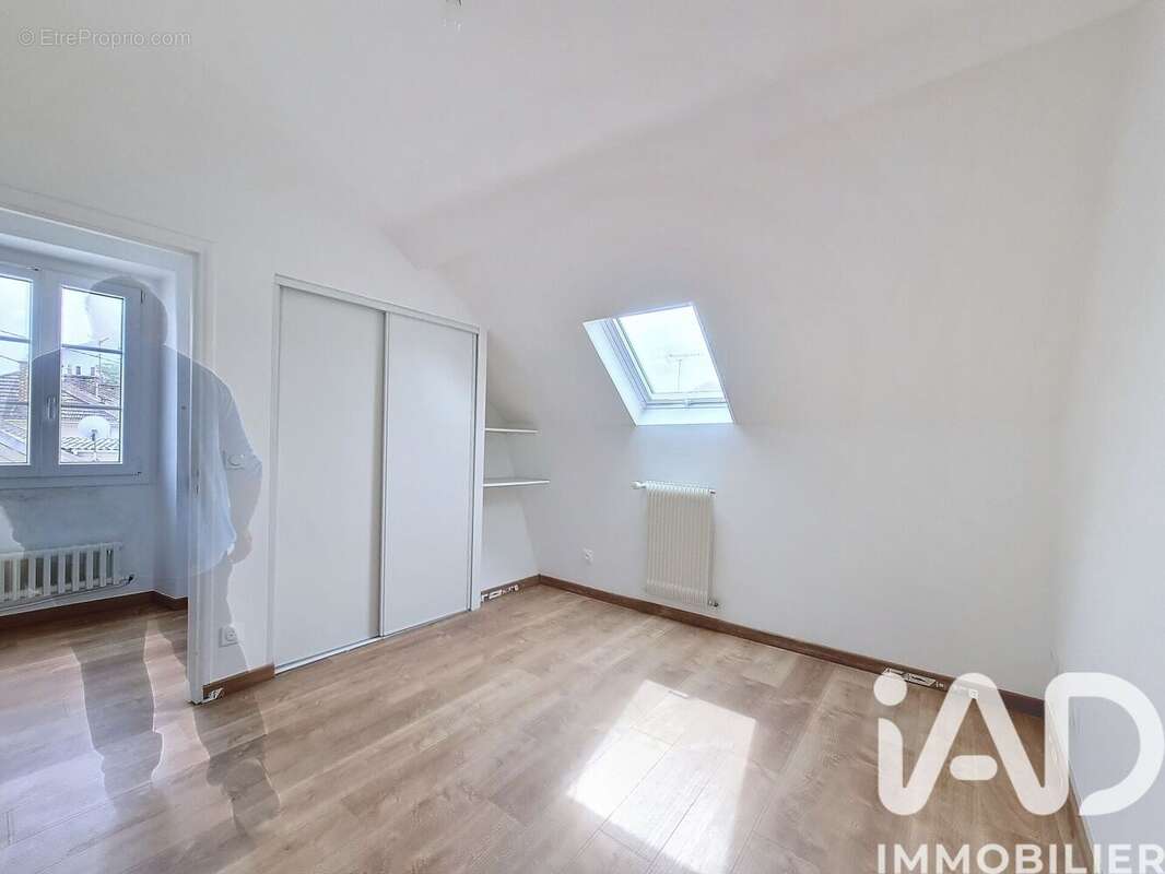 Photo 5 - Maison à MORANGIS