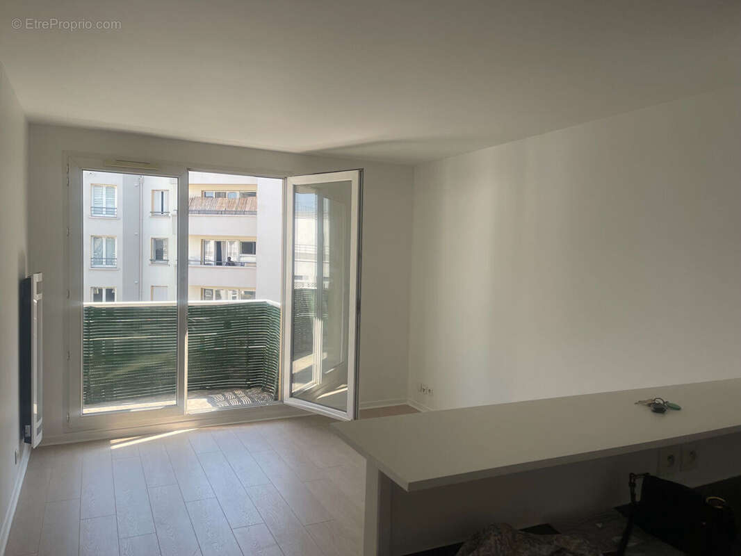 Appartement à IVRY-SUR-SEINE