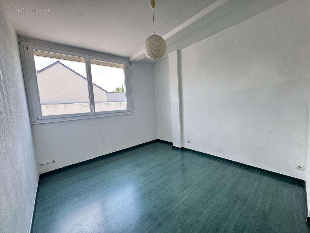 Angers st leonard - apartement t3 - photo 4