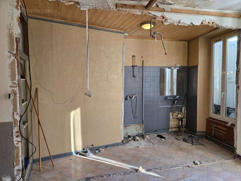 Appartement à VEYNES