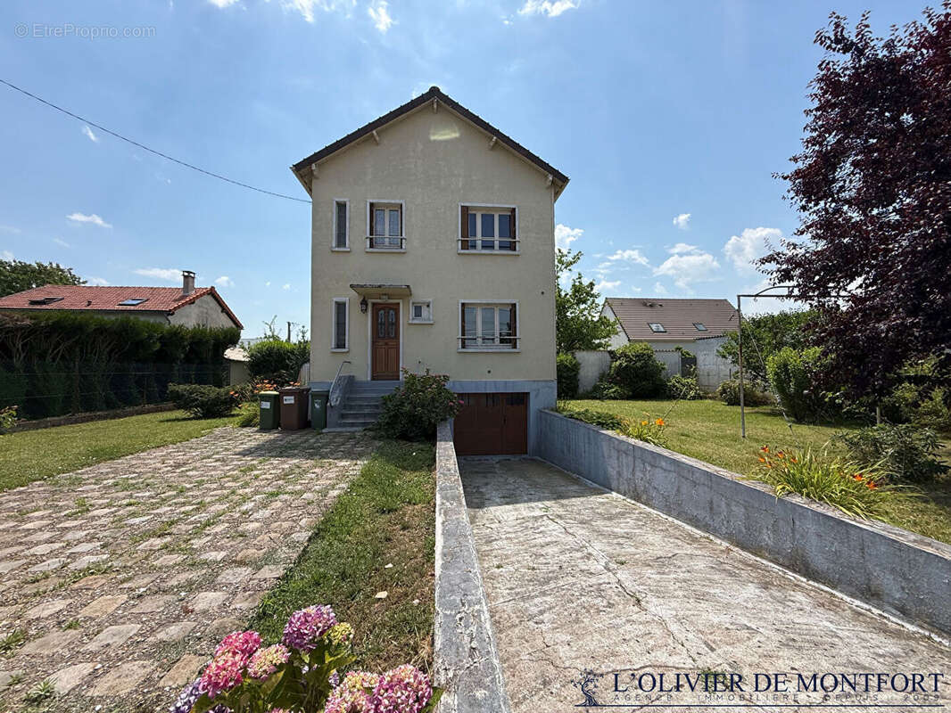Maison individuelle 5 pièces à vendre - Travaux à prévoir - photo 2