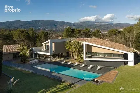 Maison à FAYENCE