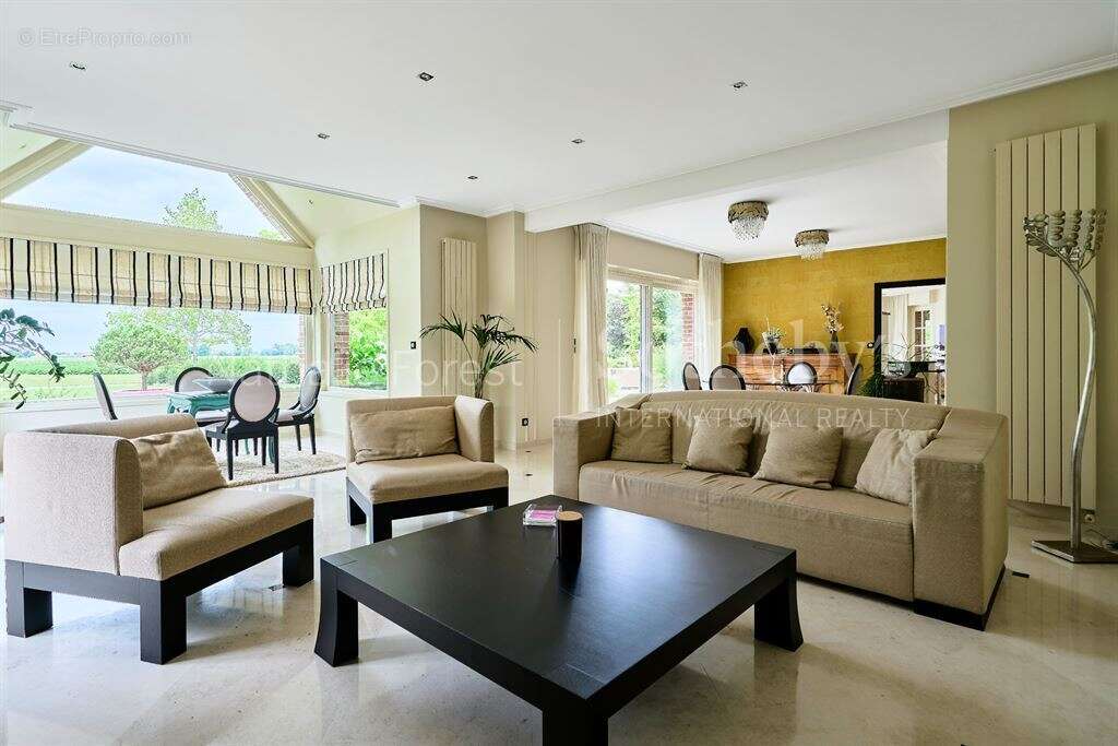 Maison à RADINGHEM-EN-WEPPES