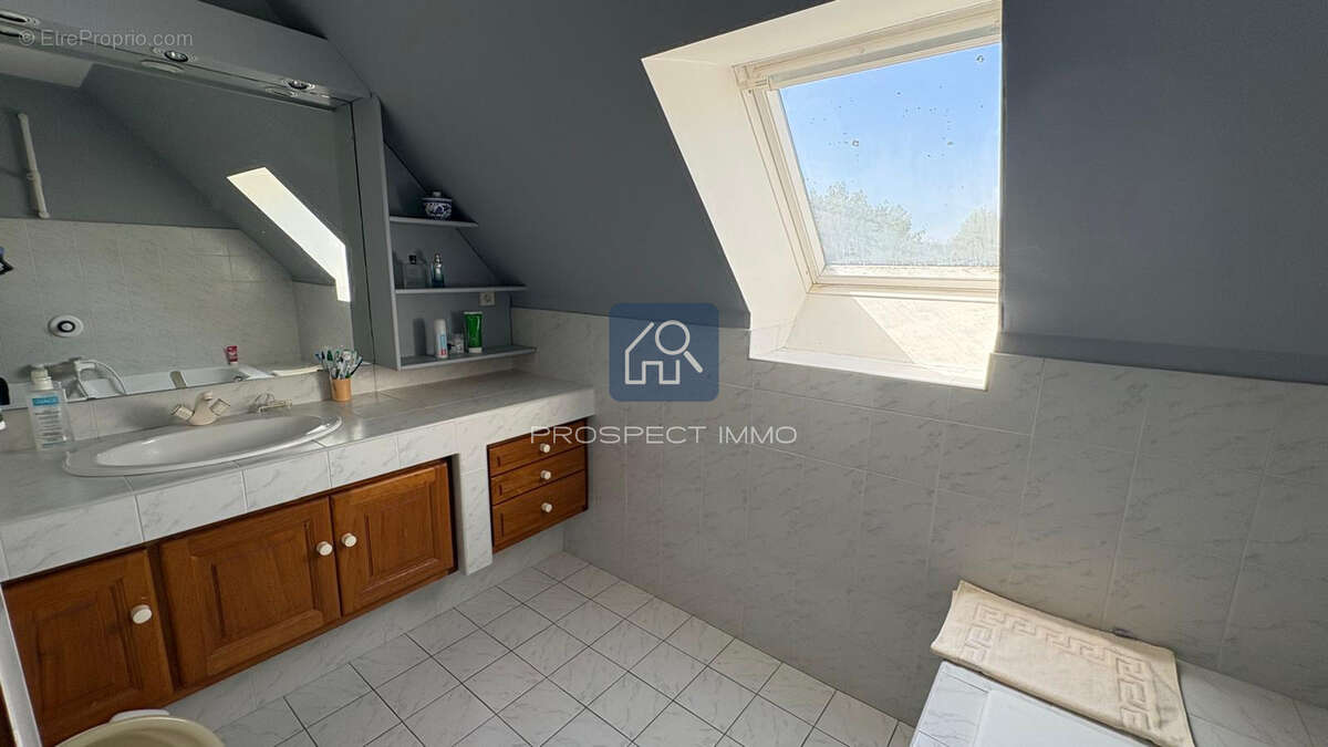 Propriété de caractère avec piscine à Laissac - photo 25