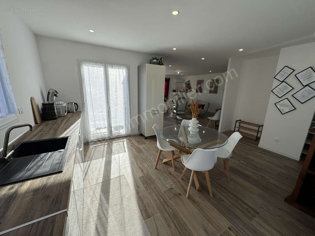 Villa de plain-pied avec garage - photo 6