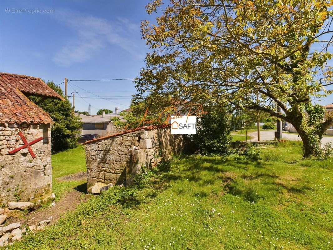 Photo 2 - Maison à PLASSAY