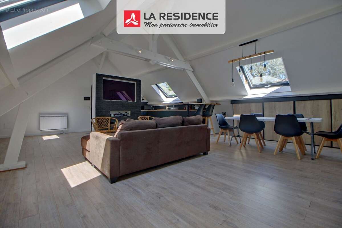 Appartement à PLAISIR