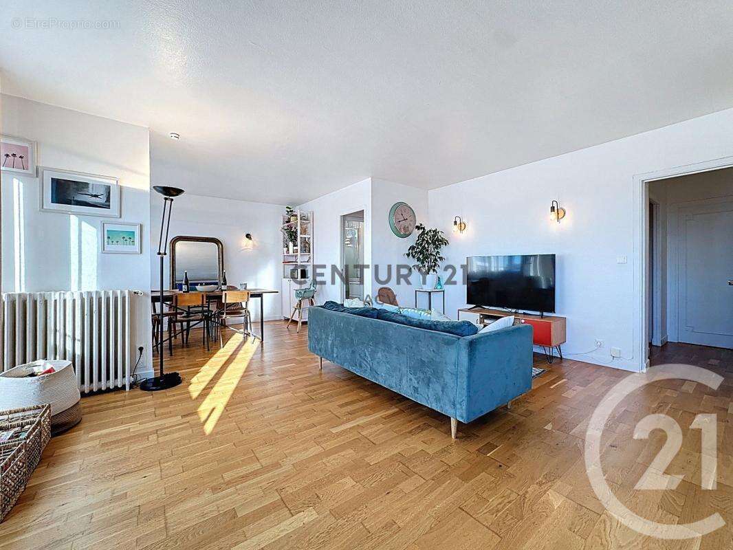 Appartement à MAISONS-ALFORT