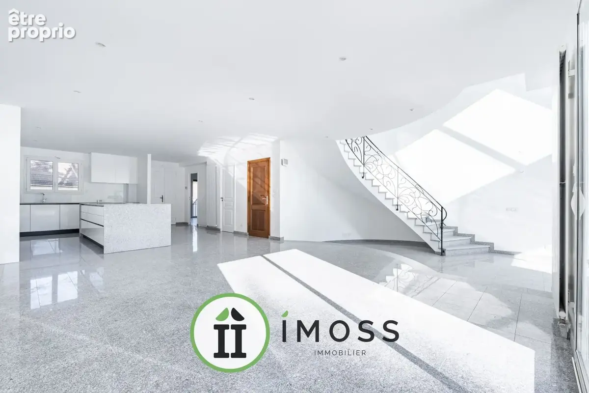 Maison 9 pièces 214 m² à vendre à Claye-Souilly (77410) - photo 4