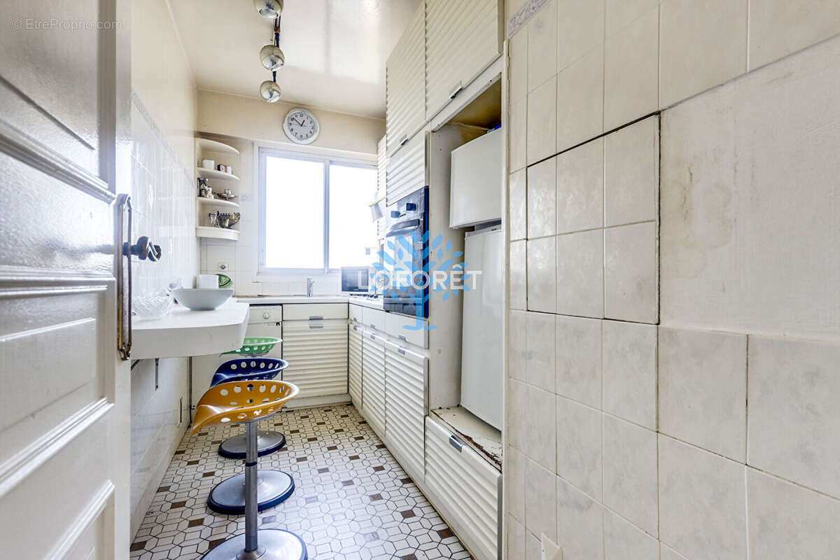 Appartement à PARIS-12E