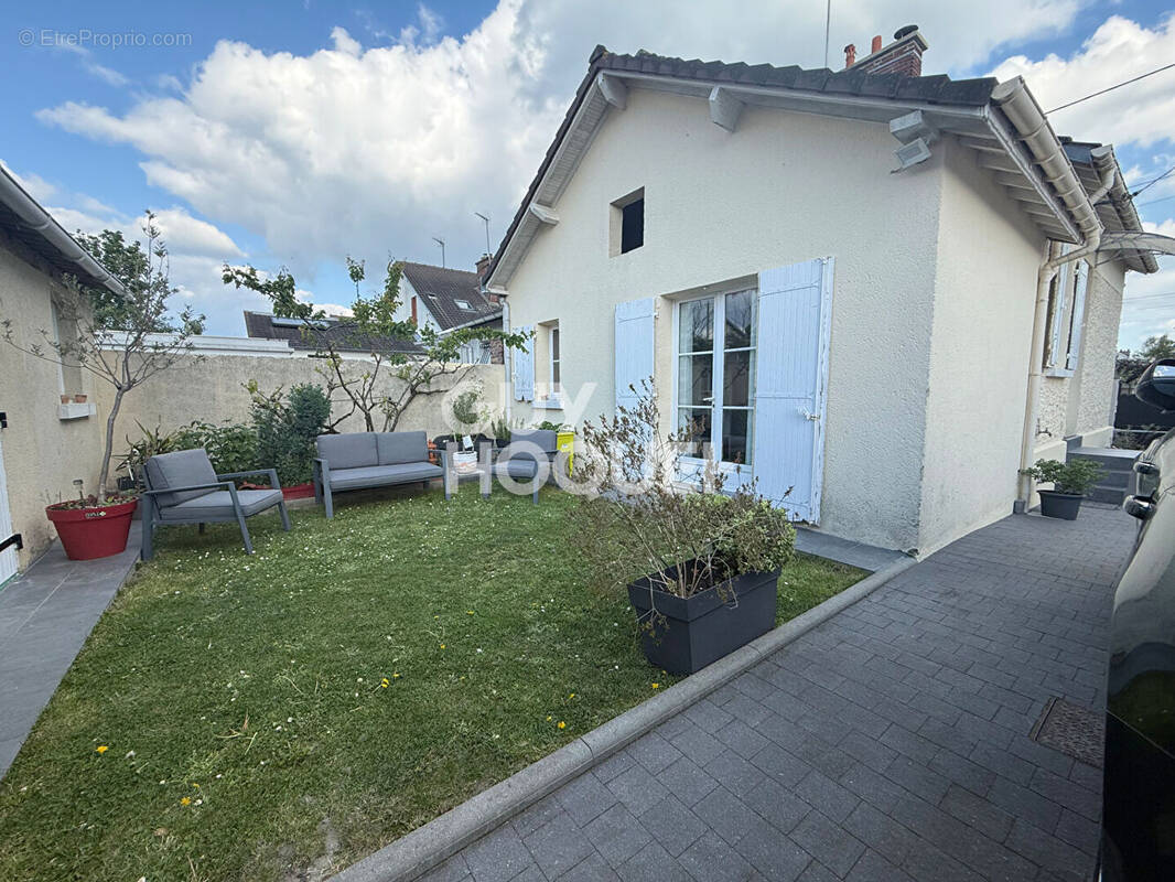 Maison à COMPIEGNE