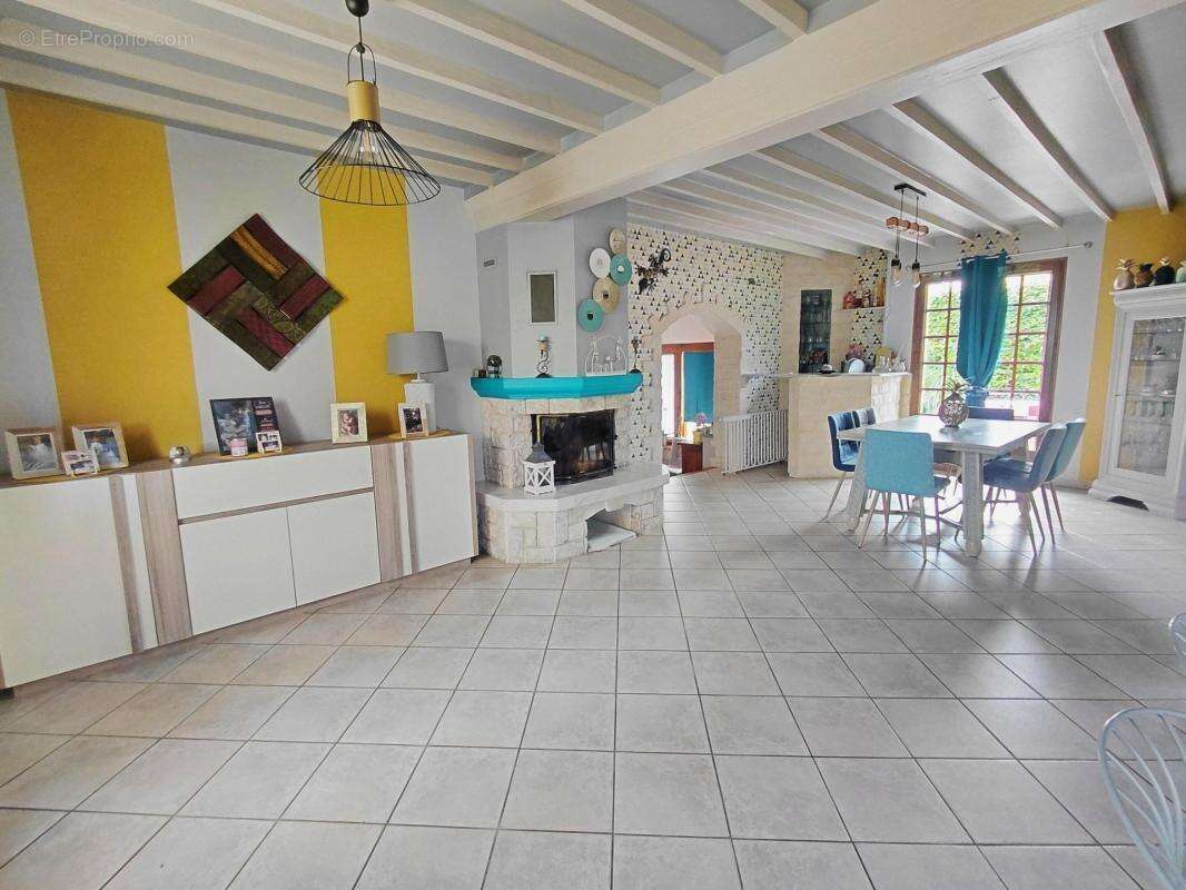 Maison à OISSEAU-LE-PETIT