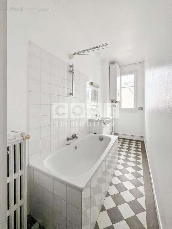 Appartement à COLOMBES