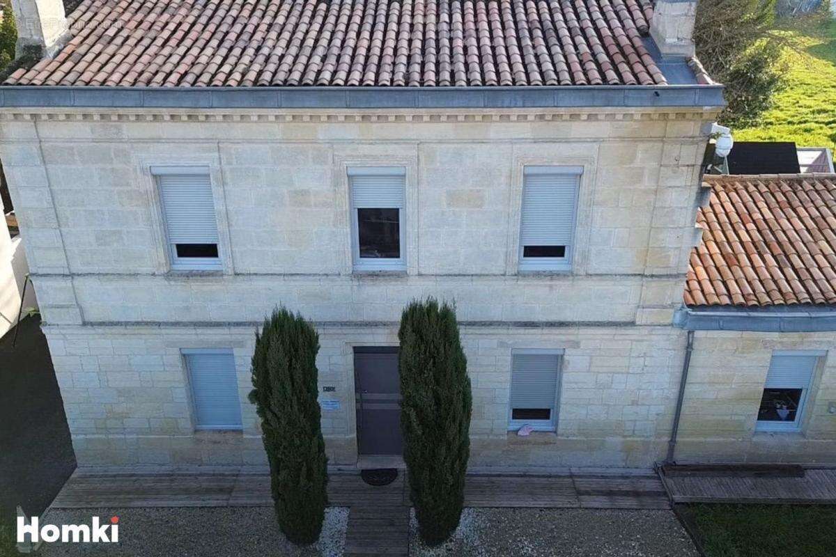 Maison à PAREMPUYRE