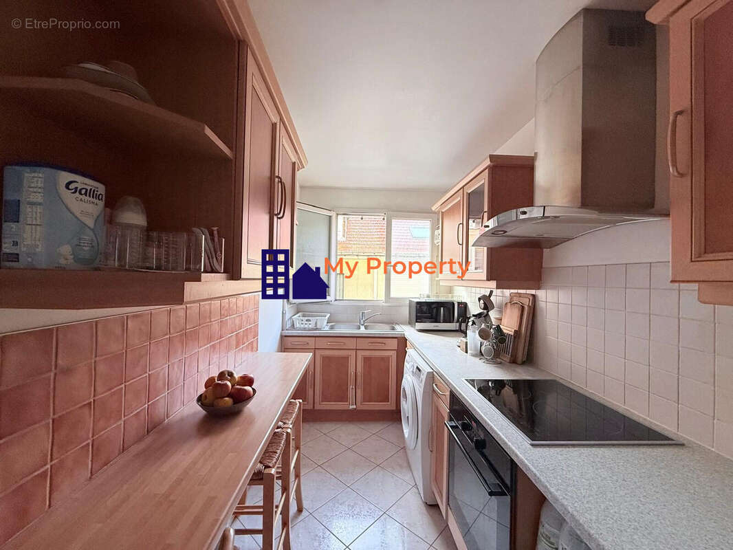 Appartement à HOUILLES