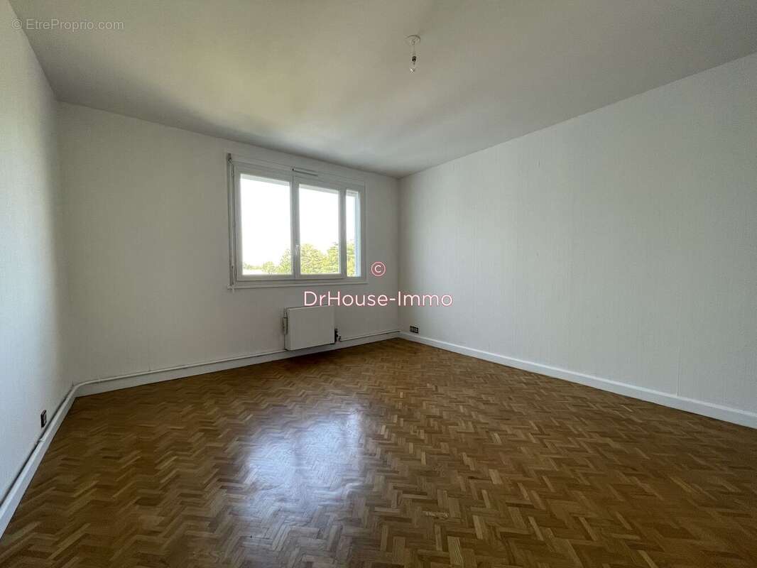 Appartement à COSNE-COURS-SUR-LOIRE