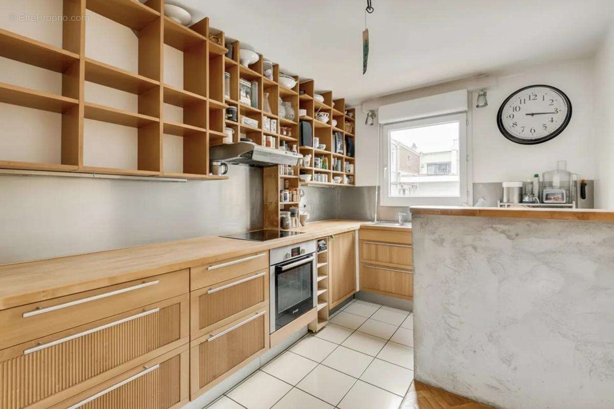 Appartement à PARIS-9E