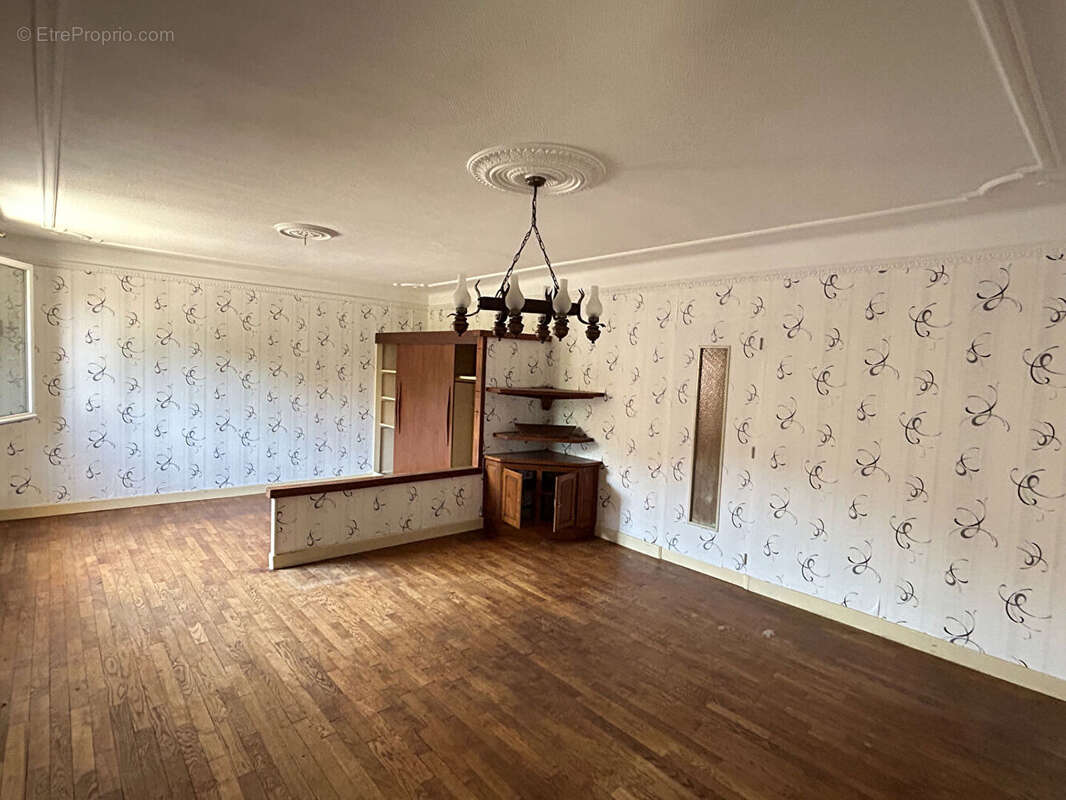 Maison à HUMBECOURT