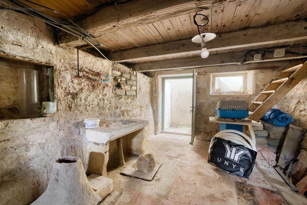 Maison à PORT-DES-BARQUES