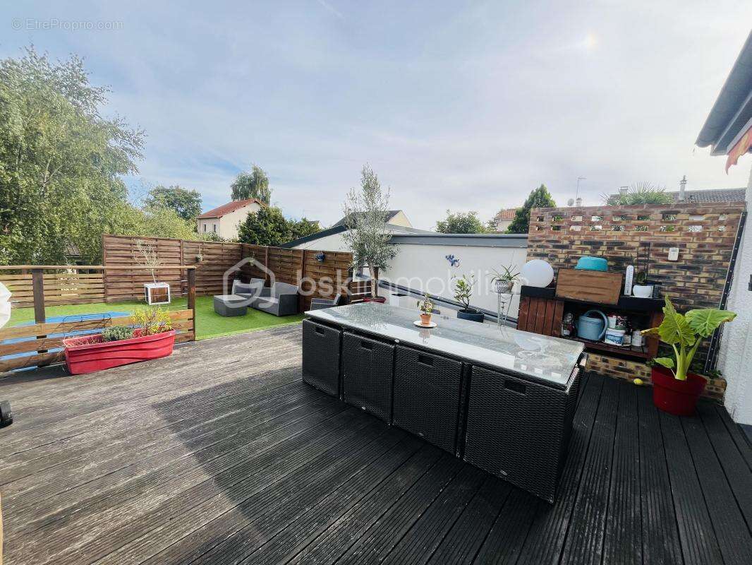 Maison à MONTFERMEIL