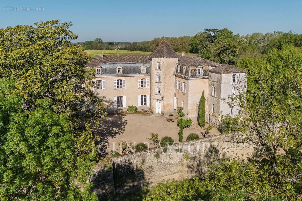 Maison à LANGON