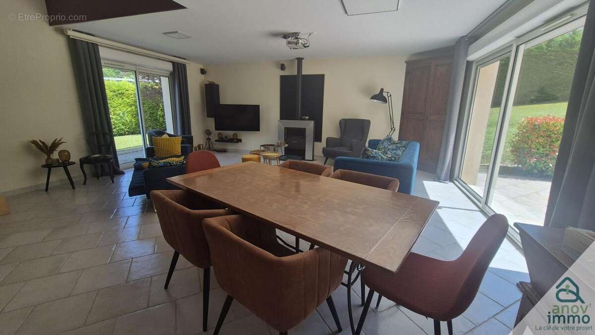 Maison à MOUTHIERS-SUR-BOEME