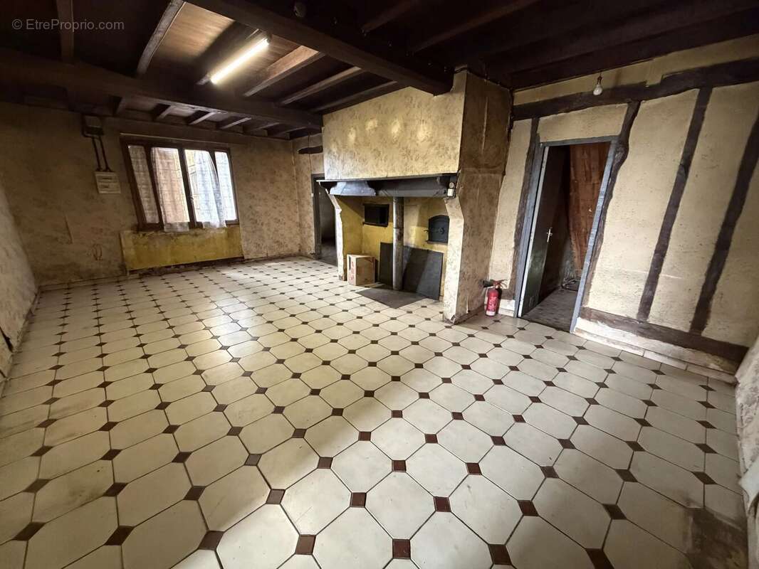 Maison de 135m2 habitable sur un terrain de 6 890m2 avec vue sur les Pyrénées - photo 3
