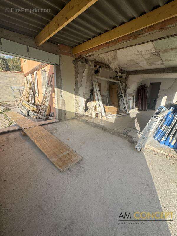 Appartement à L&#039;ESCARENE