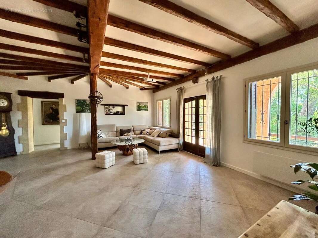 Maison à MARSEILLE-11E
