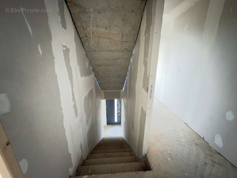 Maison à MONTATAIRE