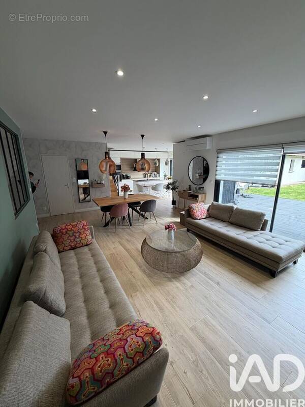 Photo 1 - Maison à PARAY-VIEILLE-POSTE