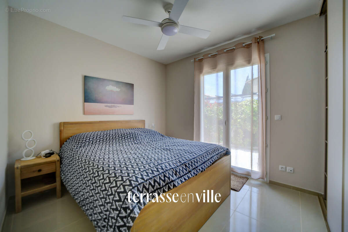 Saint cyr sur mer - villa plain pied t4 123m2 - dependance - proche village a pied - photo 19