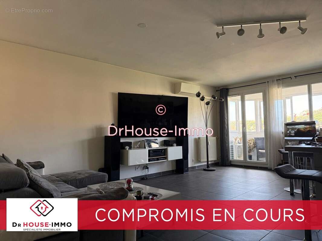 Appartement à VITROLLES