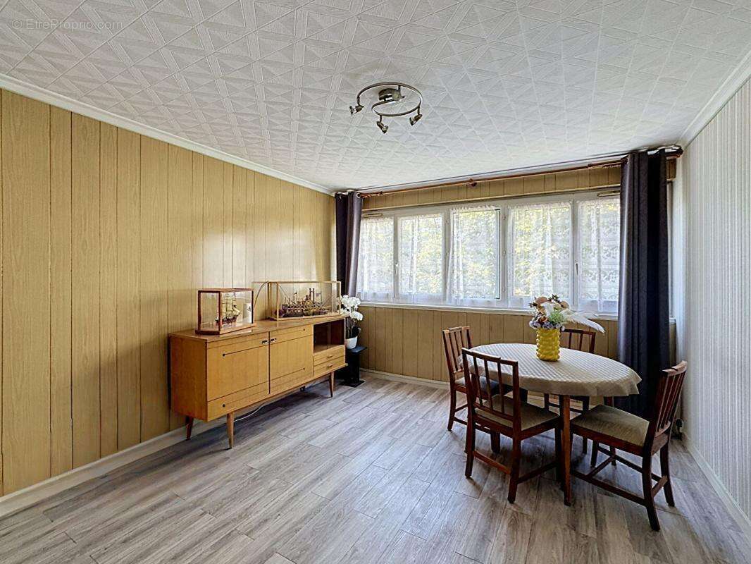 Appartement à MASSY