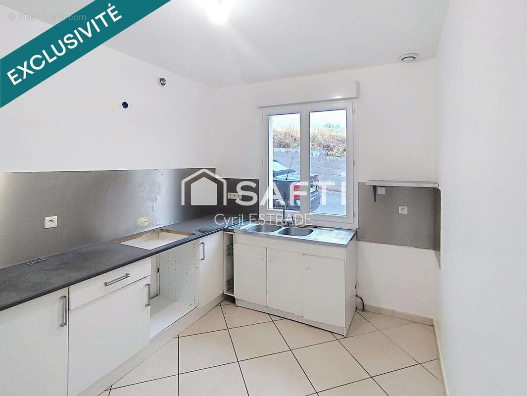 Photo 9 - Maison à SAINT-PAUL-EN-JAREZ