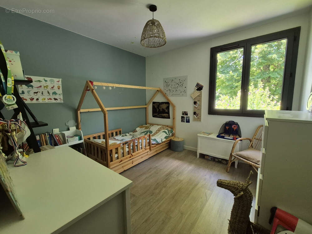 A Auch, Maison familiale alliant calme et confort - photo 10