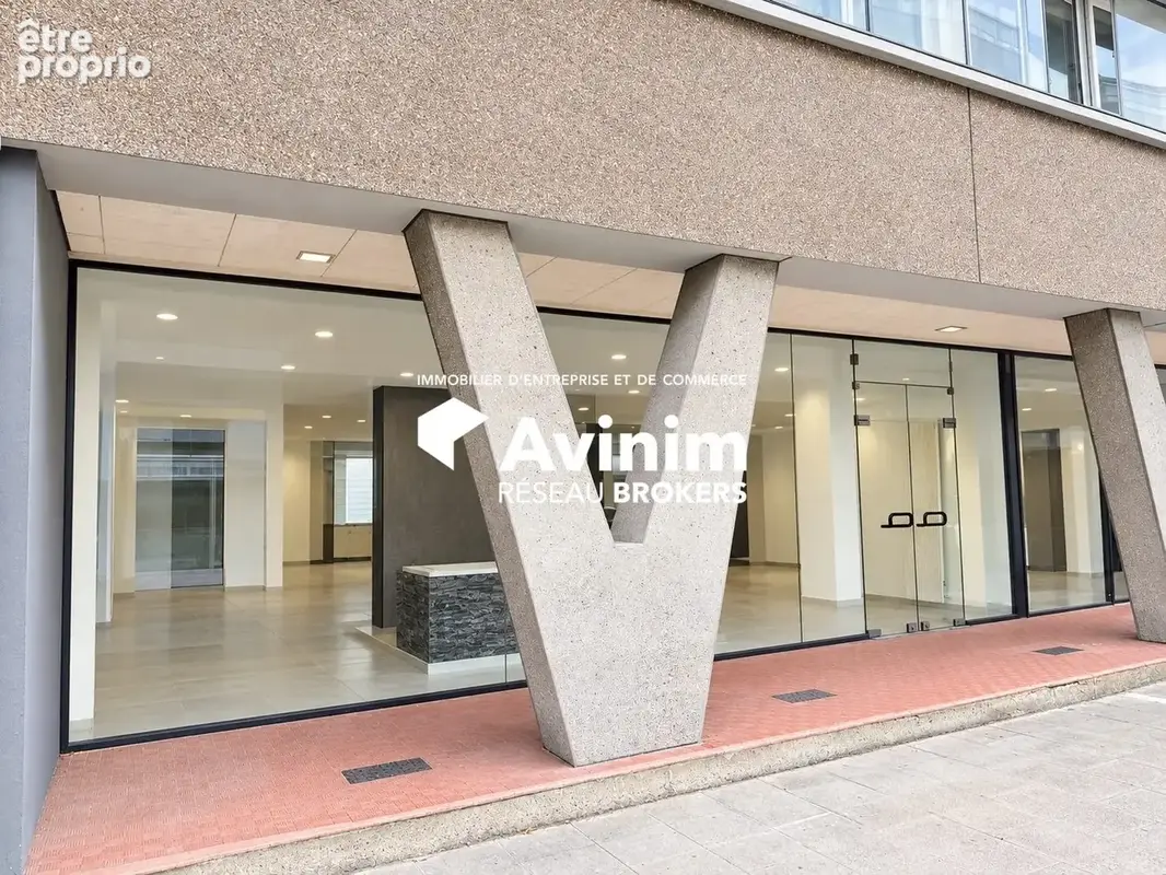 Commerce 97 m² à vendre à Grenoble (38100) - photo 1