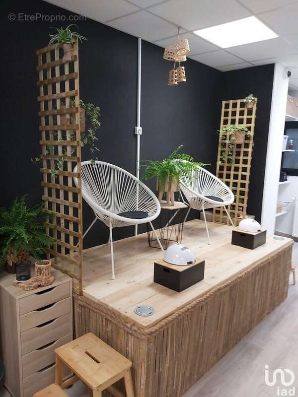 Photo 3 - Commerce à NEUFCHATEL-EN-BRAY