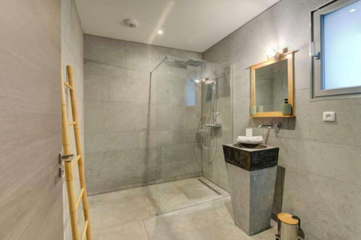 Maison à JOUE-LES-TOURS