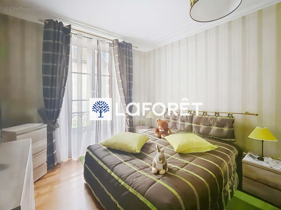 Appartement à CRESPIERES