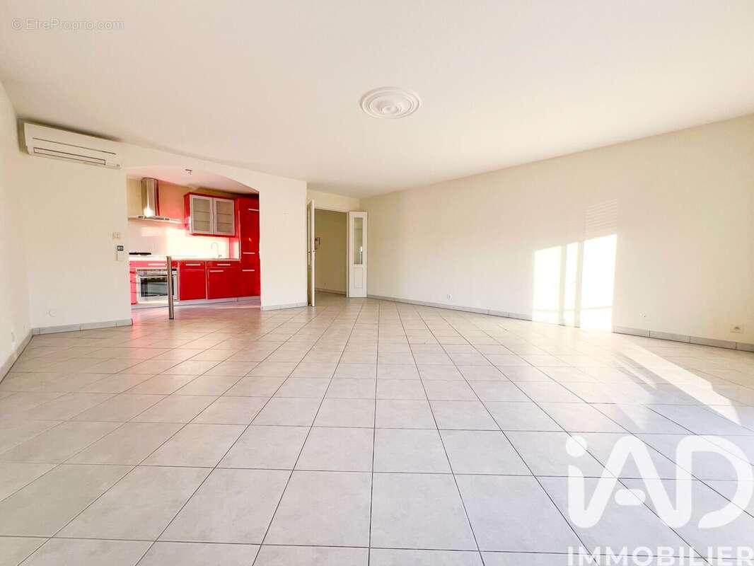 Photo 3 - Appartement à SAINT-RAPHAEL