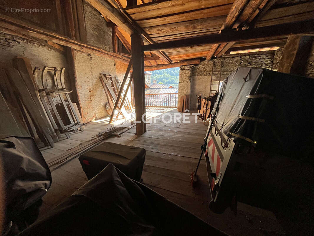 73640 SAINTE FOY TARENTAISE Maison 285m² à rénover et terrain - photo 16