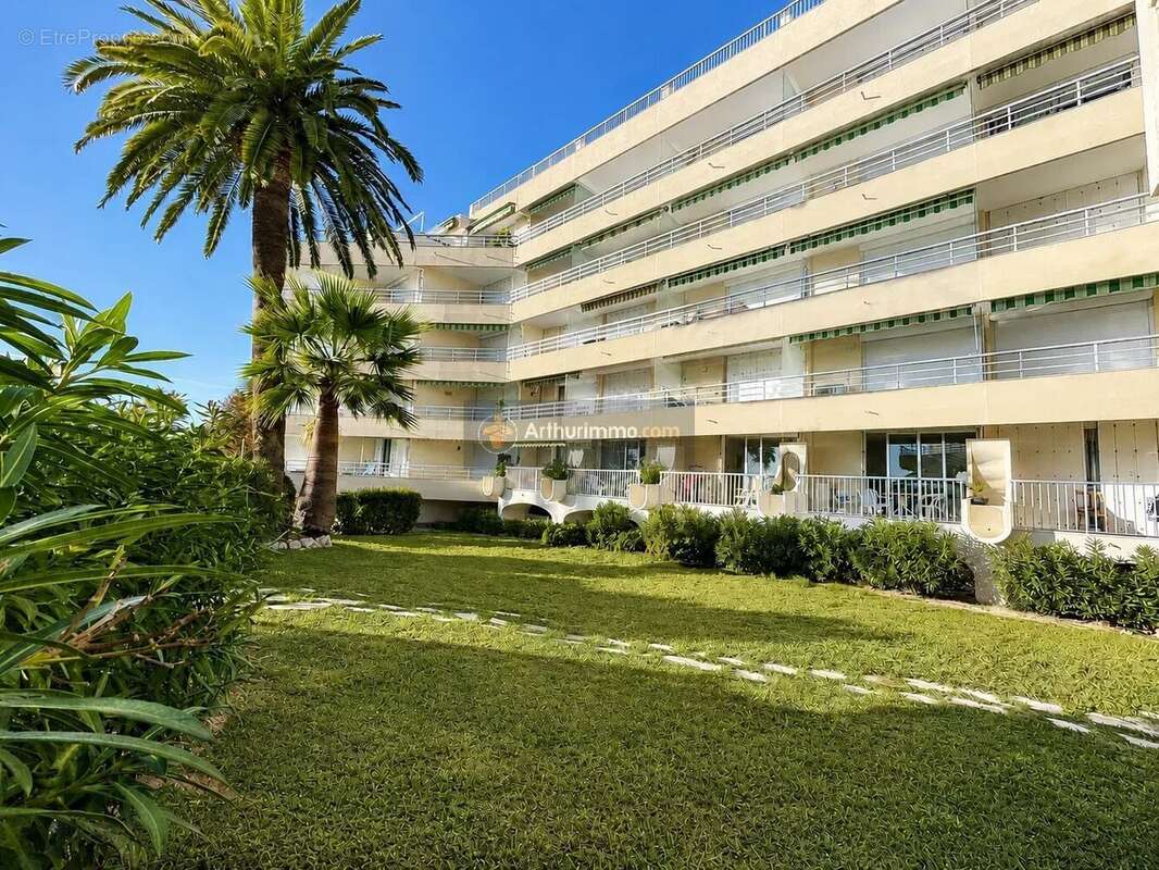 Appartement à SAINT-RAPHAEL
