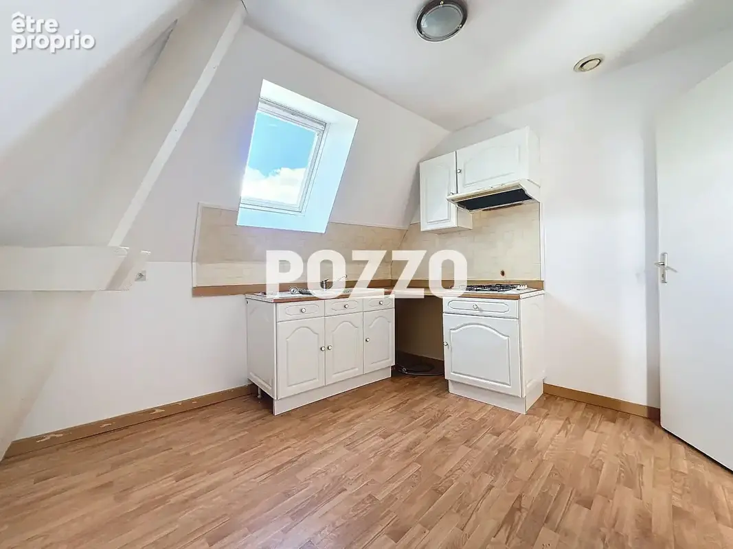 A Vendre - Mortain Bocage - Immeuble 16 pièce(s) 356 m² - 7 LOGEMENTS - photo 3